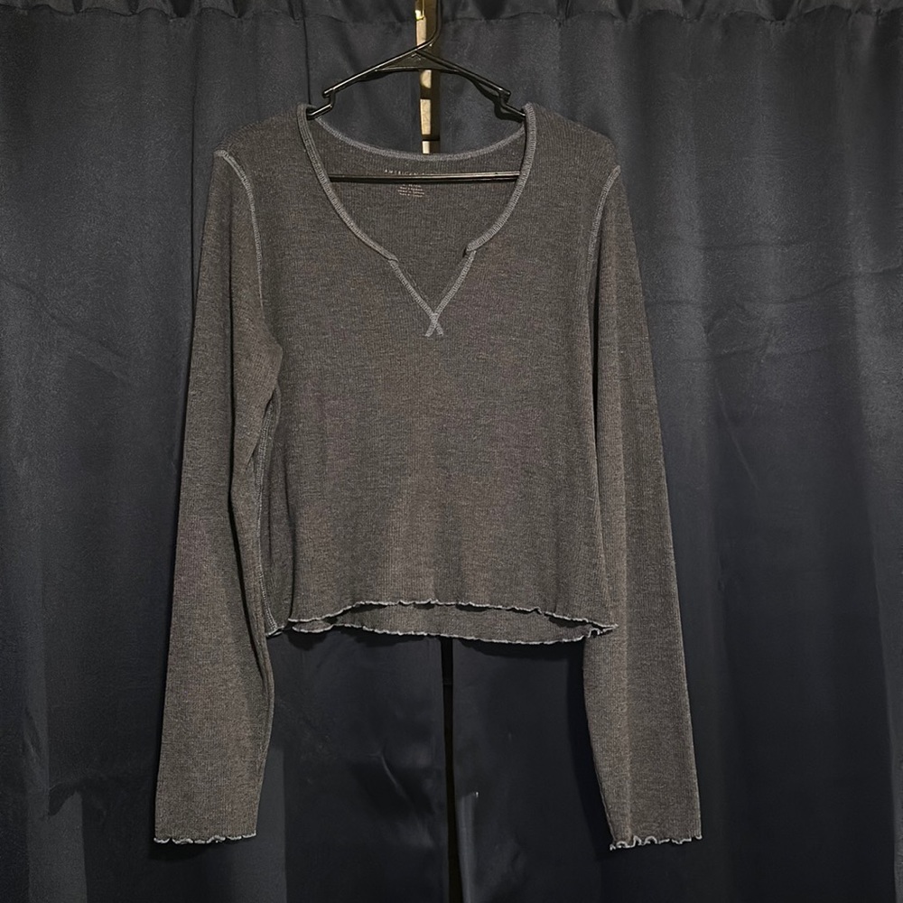 American Eagle Long Sleeve Navy top